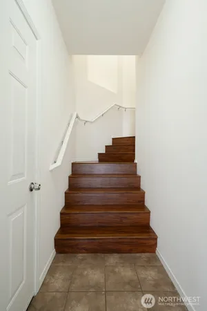 $558,000 | 1855 Trossachs Boulevard Southeast, Unit 205, Sammamish, WA 98075