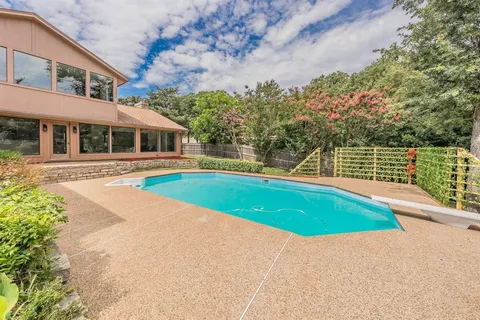 $599,000 | 2709 Oak Trail Court, Dalworthington Gardens, TX 76016
