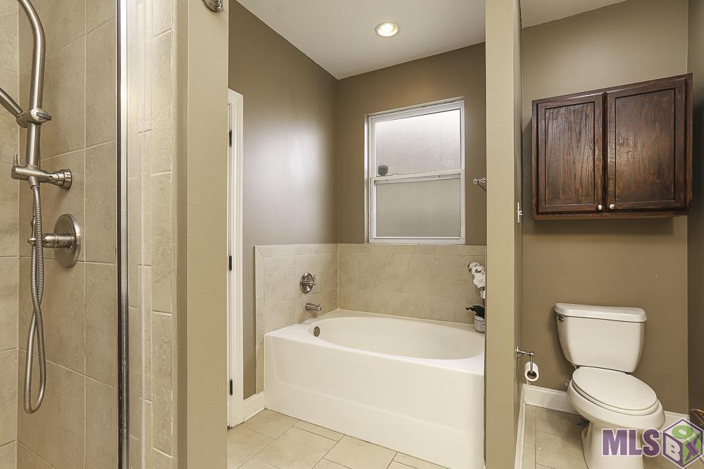 36420 Callaway Avenue Geismar, LA 70734 - Photo 13 of 33