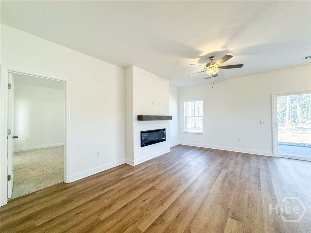 236 Providence Loop Hinesville, GA 31313 - Photo 8 of 20