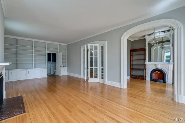 $2,850 | 160 Ten Eyck Street, Watertown, NY 13601