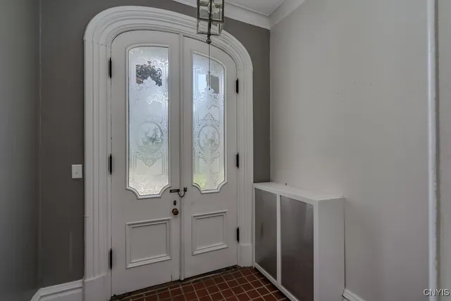 $2,850 | 160 Ten Eyck Street, Watertown, NY 13601