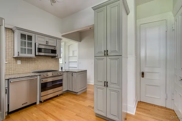 $2,850 | 160 Ten Eyck Street, Watertown, NY 13601