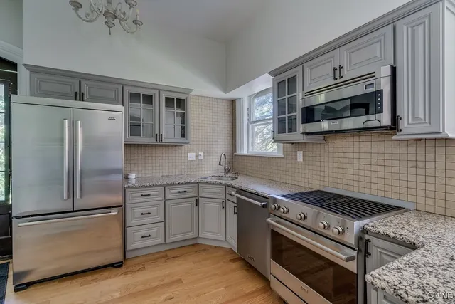 $2,850 | 160 Ten Eyck Street, Watertown, NY 13601