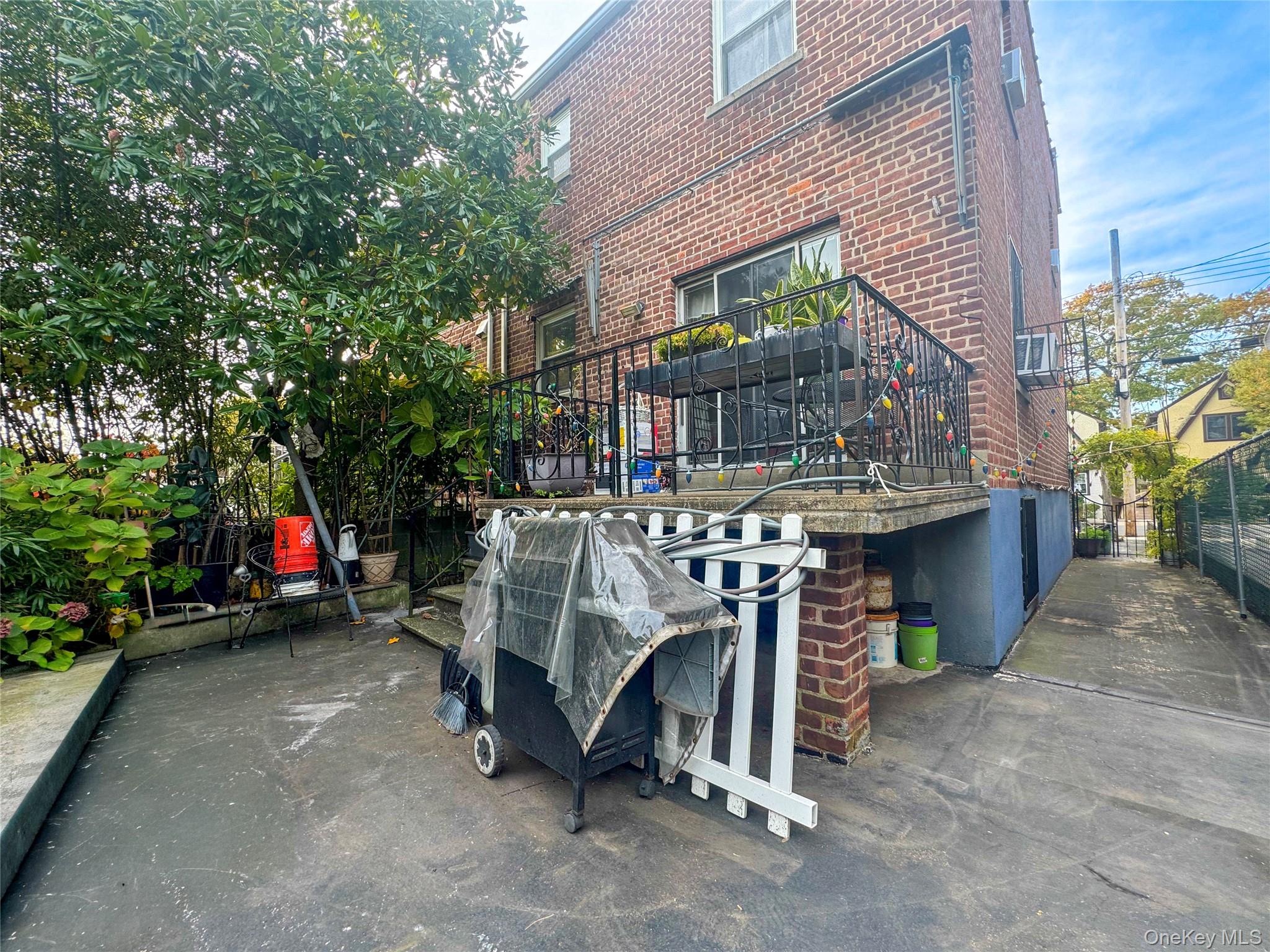 2440 Morgan Avenue Bronx, NY 10469 - Photo 21 of 23