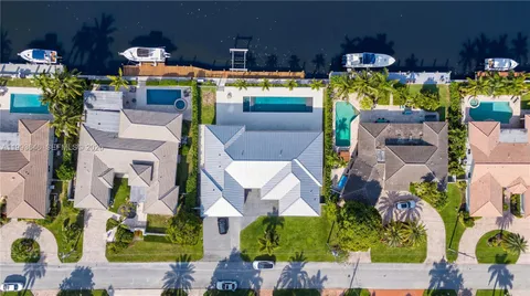 $5,500,000 | 2815 Northeast 26th Place, Fort Lauderdale, FL 33306