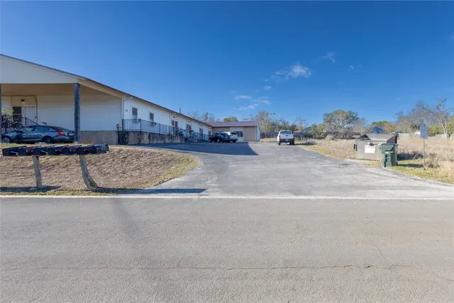 $950 | 1410 Marlton Street, Unit 6, San Marcos, TX 78666