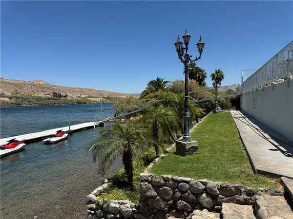 $1,700 | 1663 Highway 95 Bullhead City Az 86442, Unit B7, Bullhead City, AZ 86442