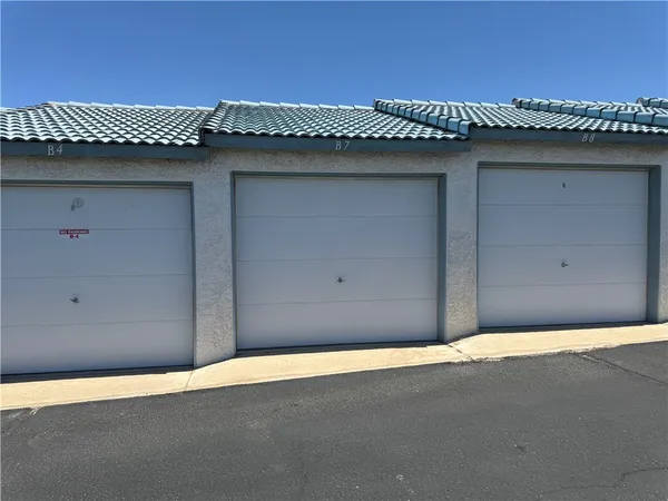 $1,700 | 1663 Highway 95 Bullhead City Az 86442, Unit B7, Bullhead City, AZ 86442