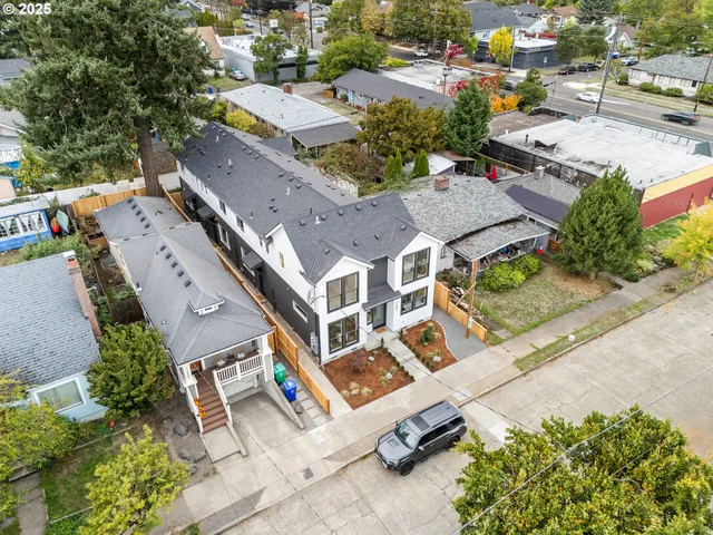 $349,900 | 7385 North Mobile Avenue, Portland, OR 97217