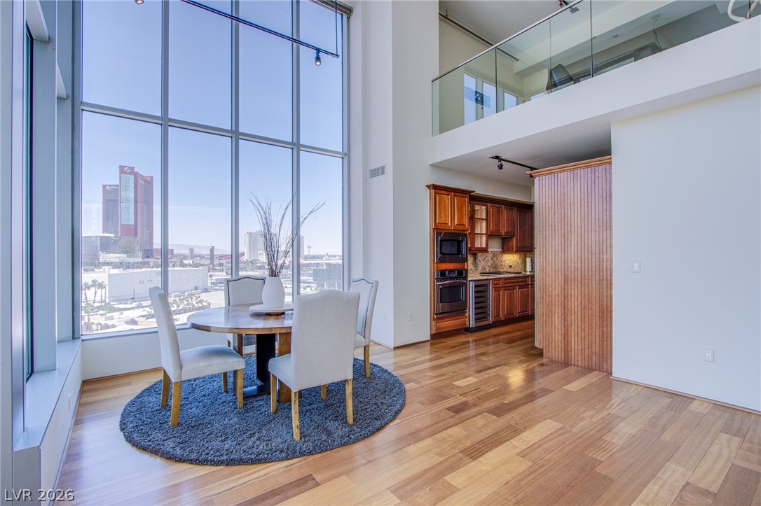 360 East Desert Inn Road, Unit 1008 Las Vegas, NV 89109 - Photo 6 of 66
