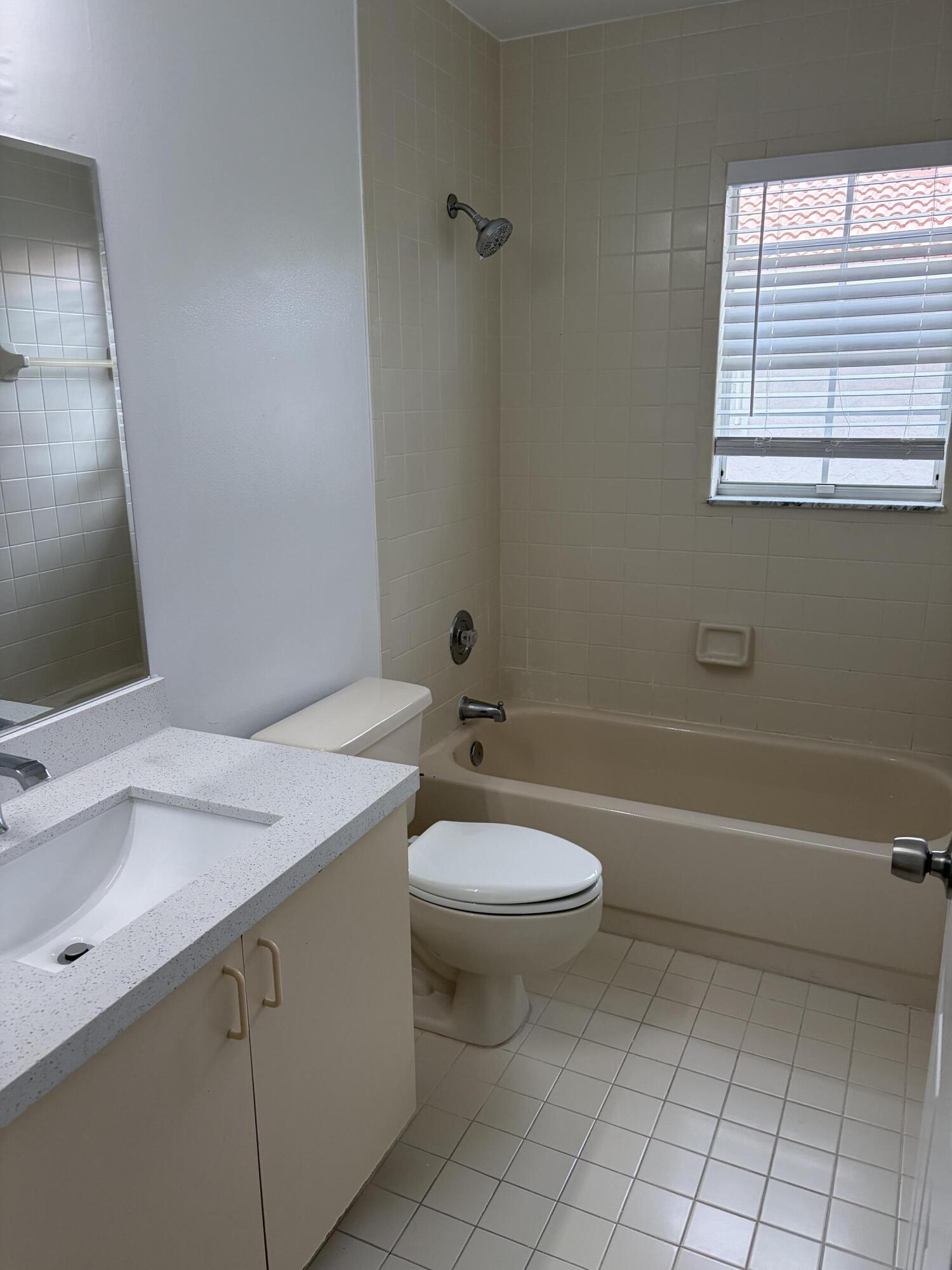 20970 Vía Oleander, Unit D Boca Raton, FL 33428 - Photo 36 of 41 6020A3EC-5C3C-463A-B041-D405BED8D33C