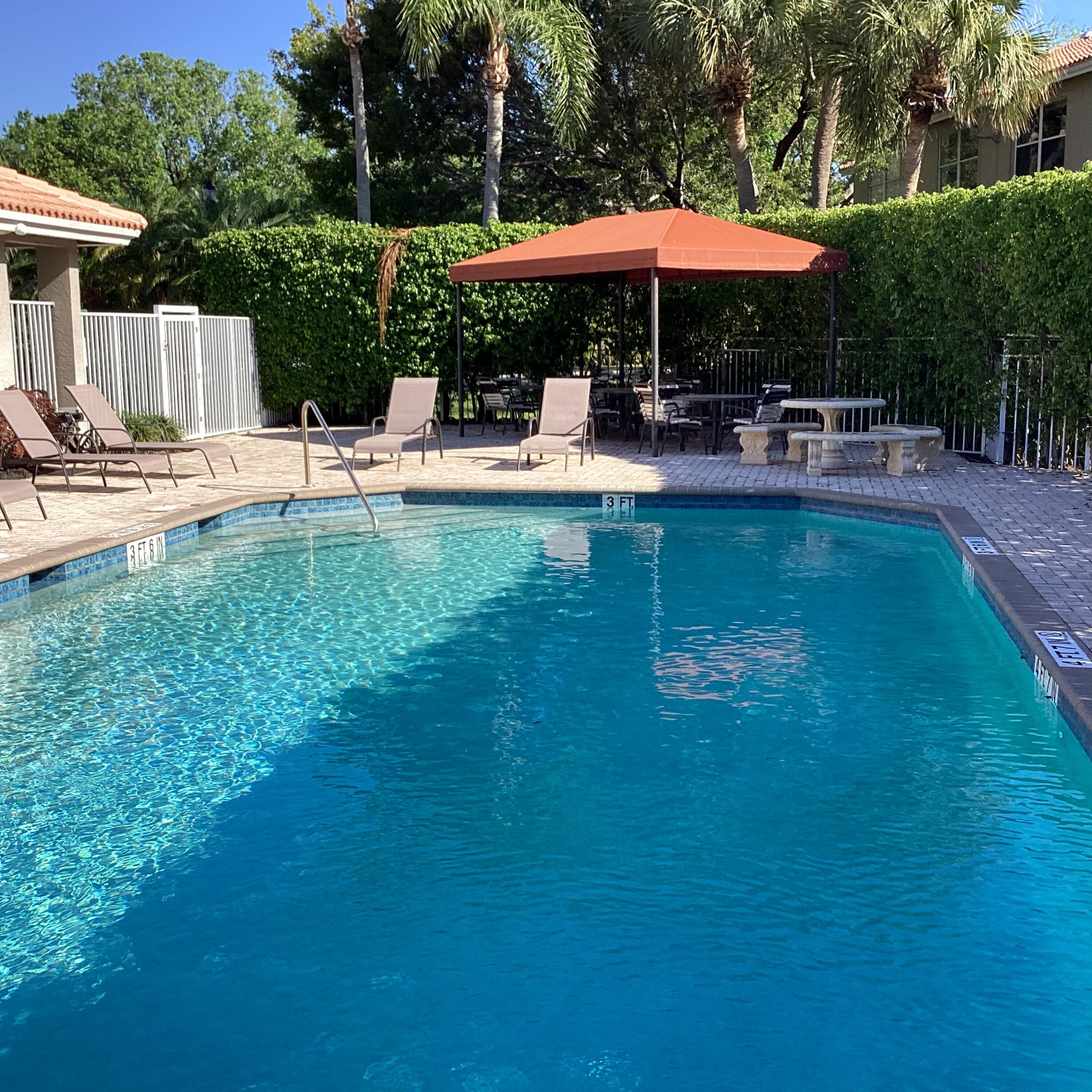 20970 Vía Oleander, Unit D Boca Raton, FL 33428 - Photo 6 of 41 8692313F-192D-43AF-B478-740D61688D14
