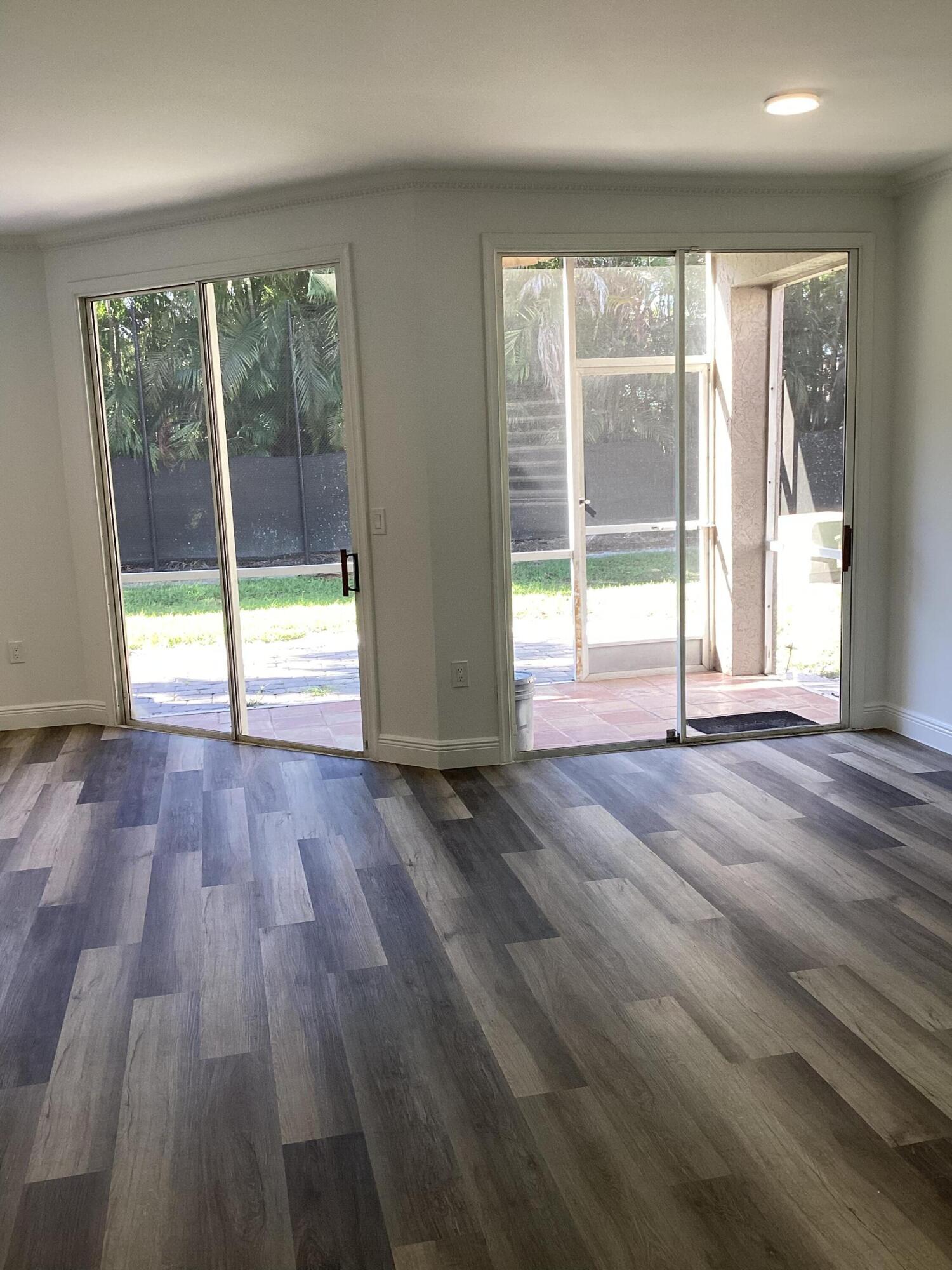 20970 Vía Oleander, Unit D Boca Raton, FL 33428 - Photo 9 of 41 723457FB-49BF-497C-96B1-BA22A403DF1F
