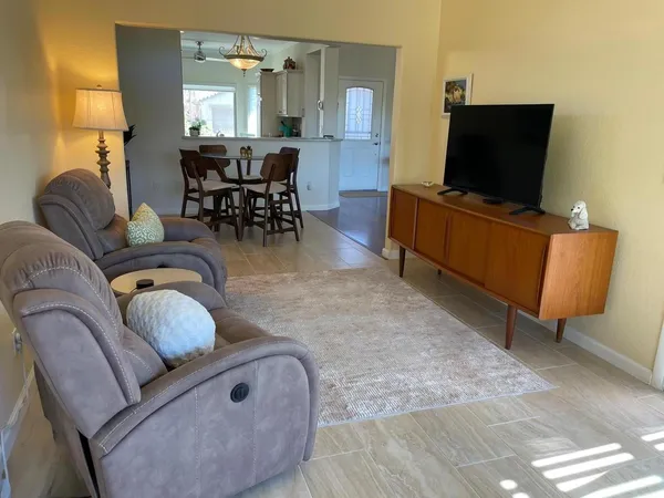 $3,500 | 15619 West Vista Grande Lane, Surprise, AZ 85374