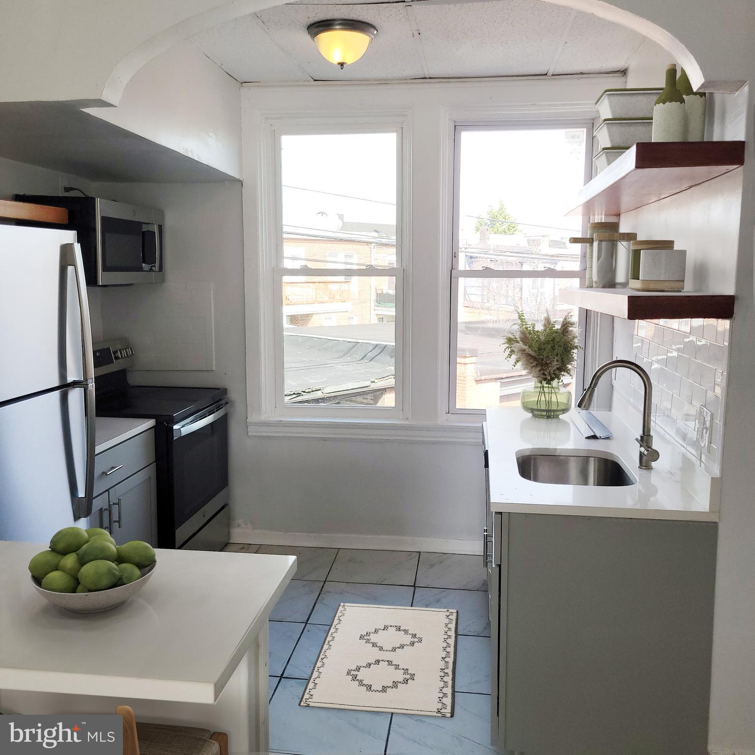 3221 The Alameda Baltimore, MD 21218 - Photo 11 of 12 Unit 3 kitchen