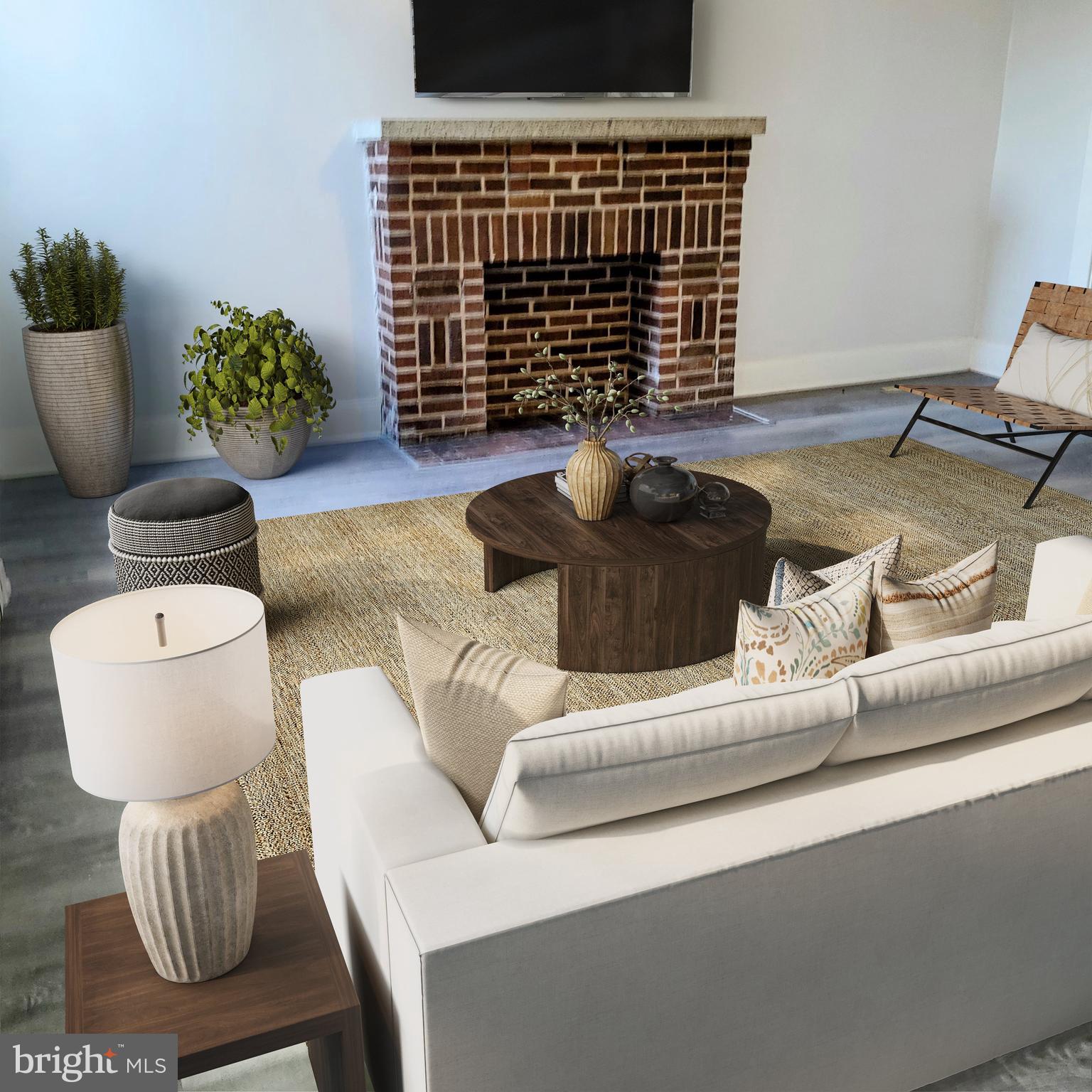 3221 The Alameda Baltimore, MD 21218 - Photo 2 of 12 Unit 1 living room