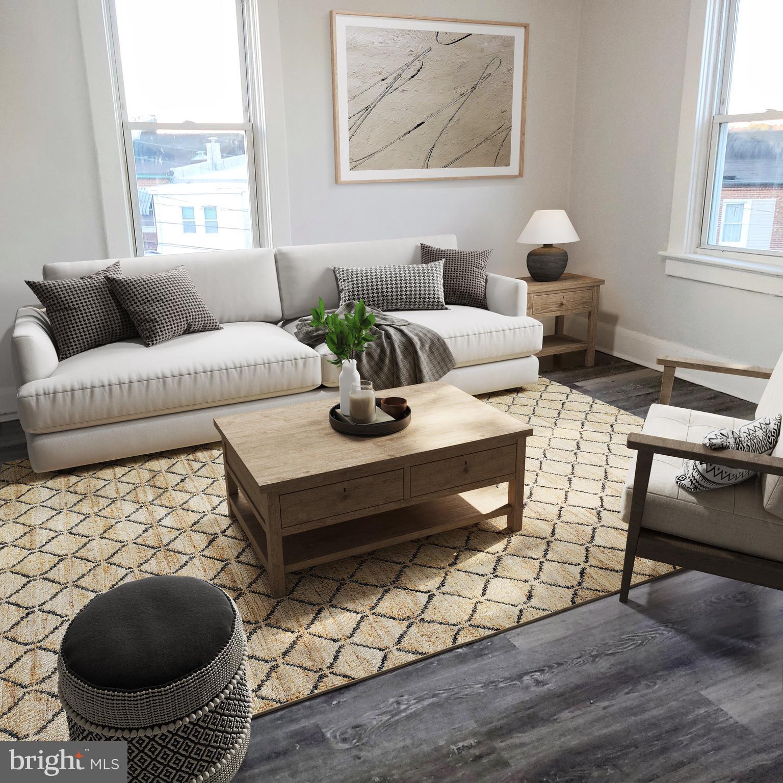 3221 The Alameda Baltimore, MD 21218 - Photo 6 of 12 Unit 2 living room