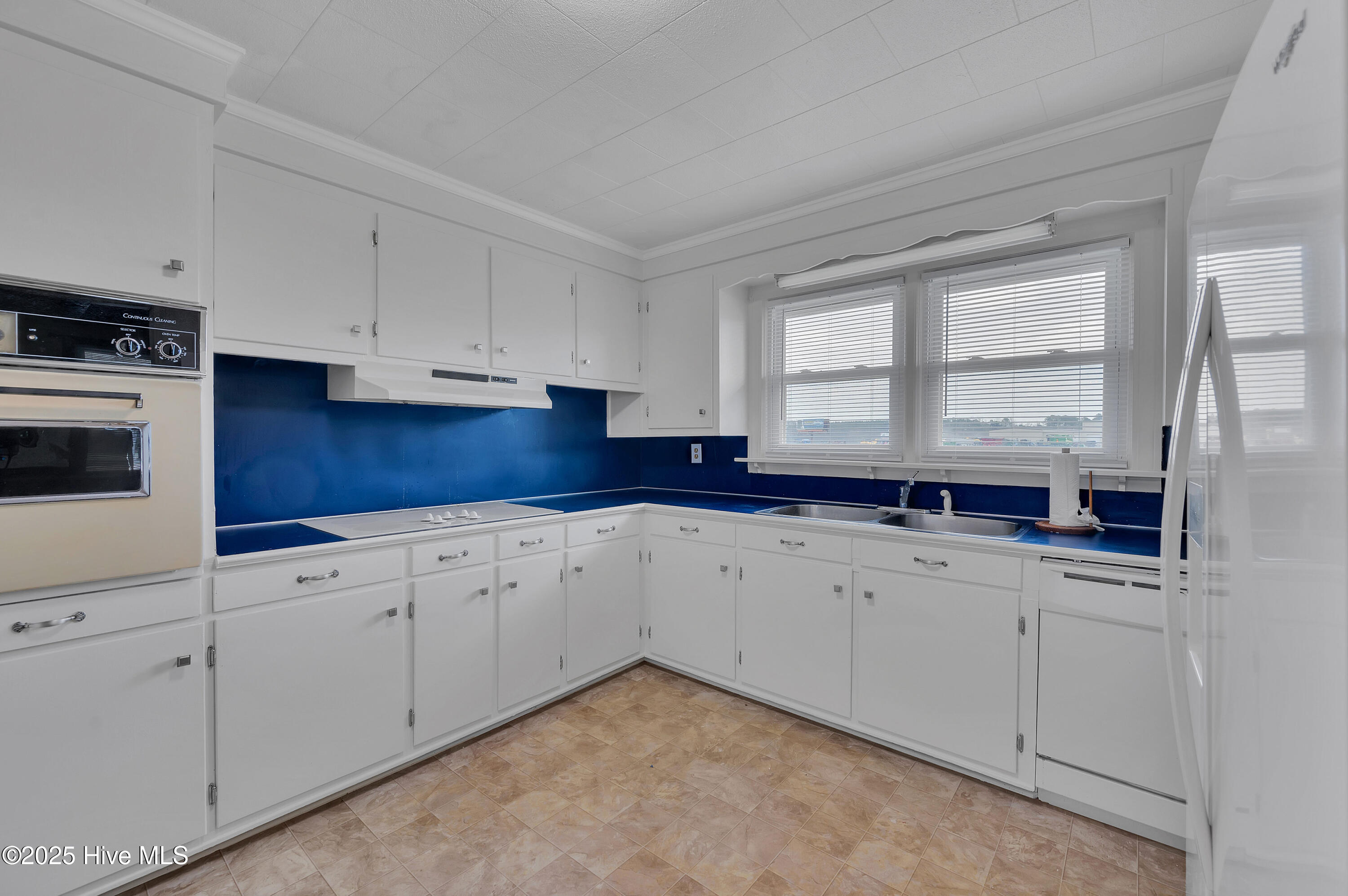 157 West Littlefield Road Ayden, NC 28513 - Photo 13 of 52 157 W Littlefield Rd-12