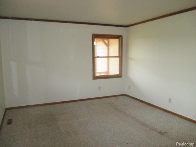 470 West Burnside Road Fostoria, MI 48435 - Photo 6 of 24 IMG_0276.jpg