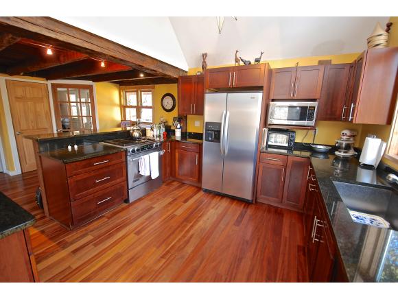 166 Jenny Davis Road Waterbury, VT 05676 - Photo 2 of 17 Gallery Image 2