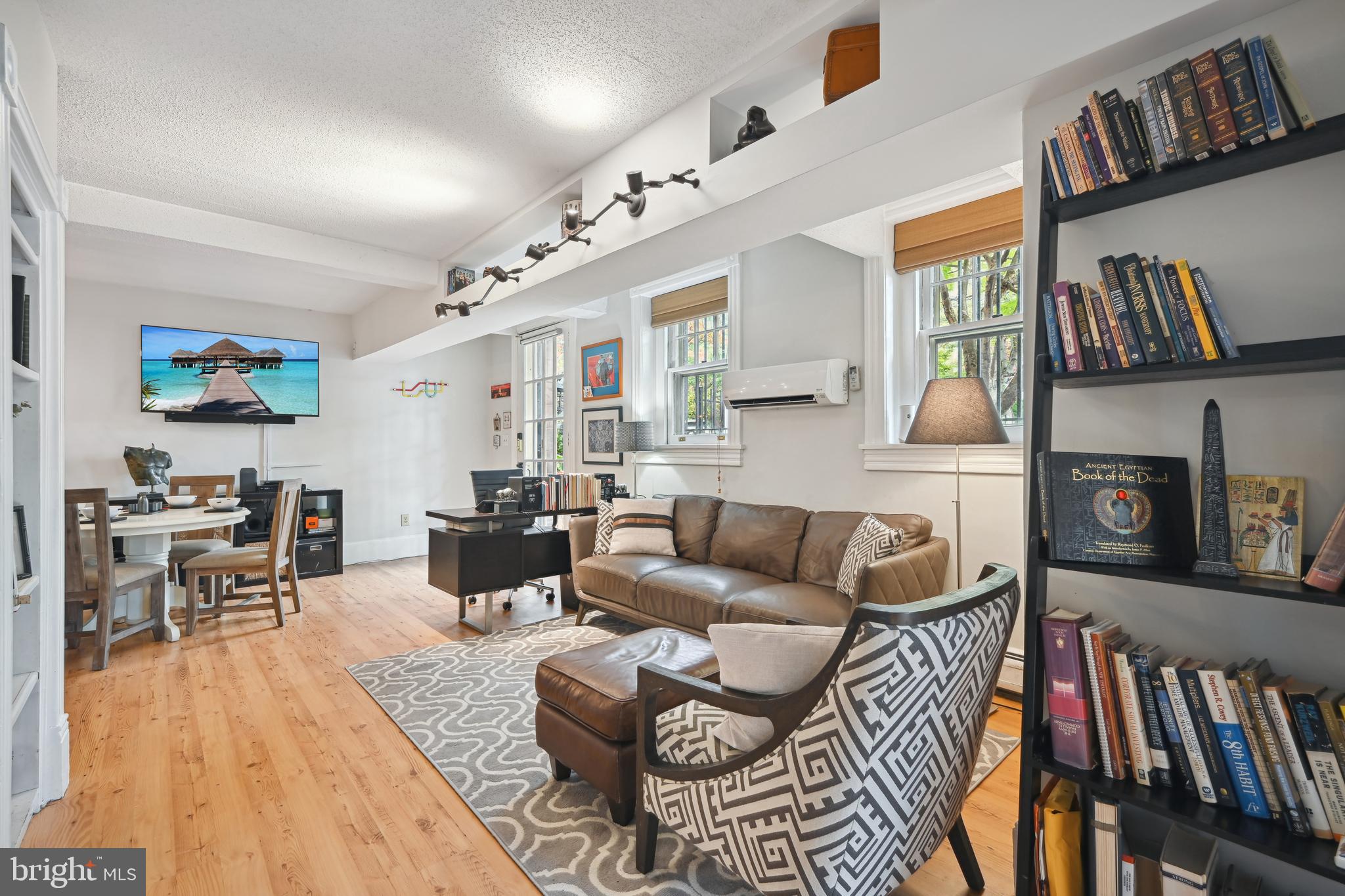 516 A Street Northeast, Unit B1 Washington, DC 20002 - Photo 4 of 18