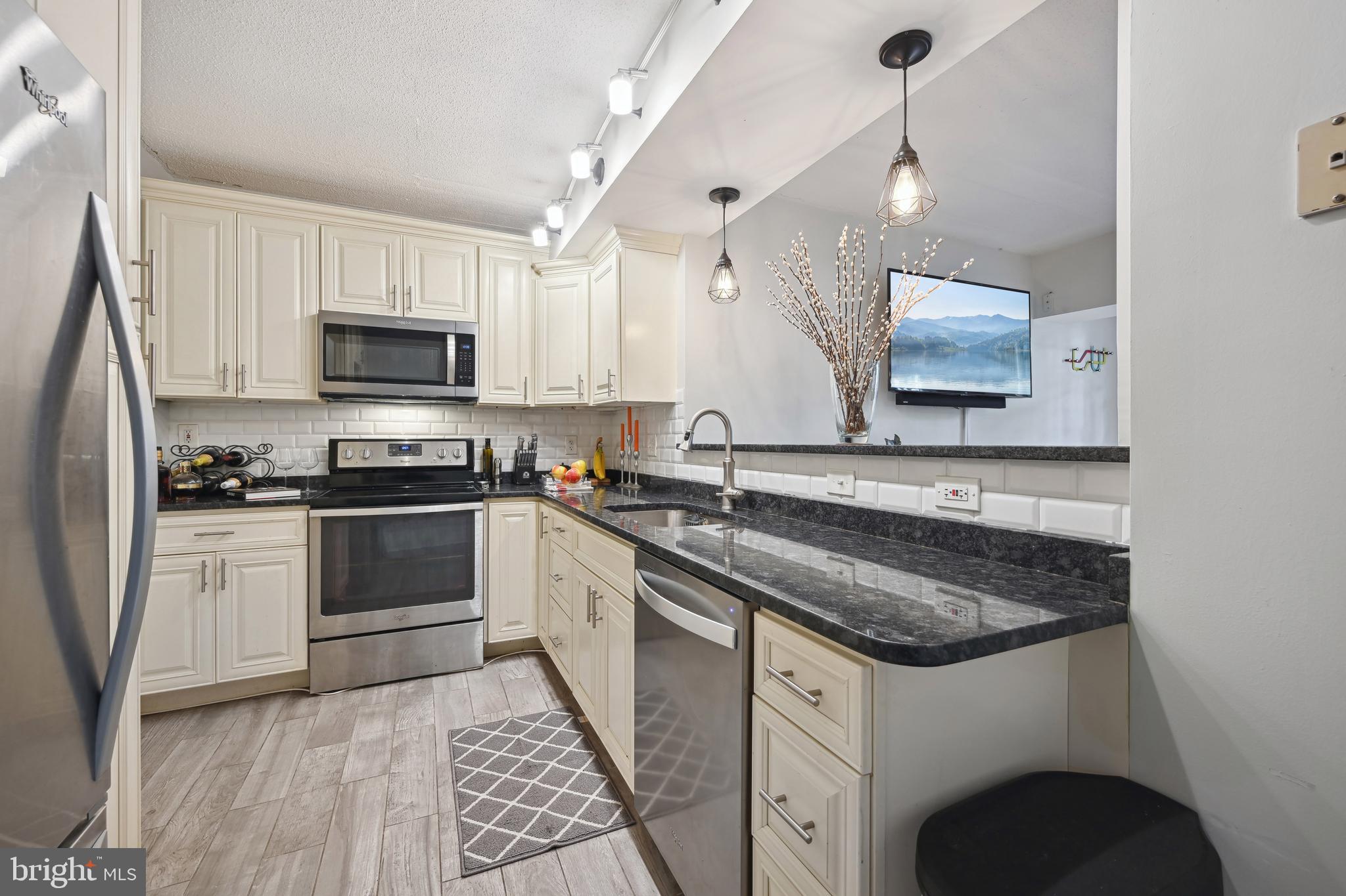 516 A Street Northeast, Unit B1 Washington, DC 20002 - Photo 10 of 18