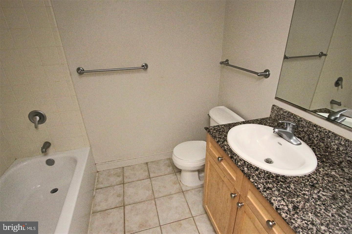 777 7th Street Northwest, Unit 634 Washington, DC 20001 - Photo 11 of 28