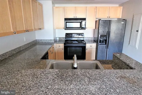 $1,995 | 777 7th Street Northwest, Unit 634, Washington, DC 20001