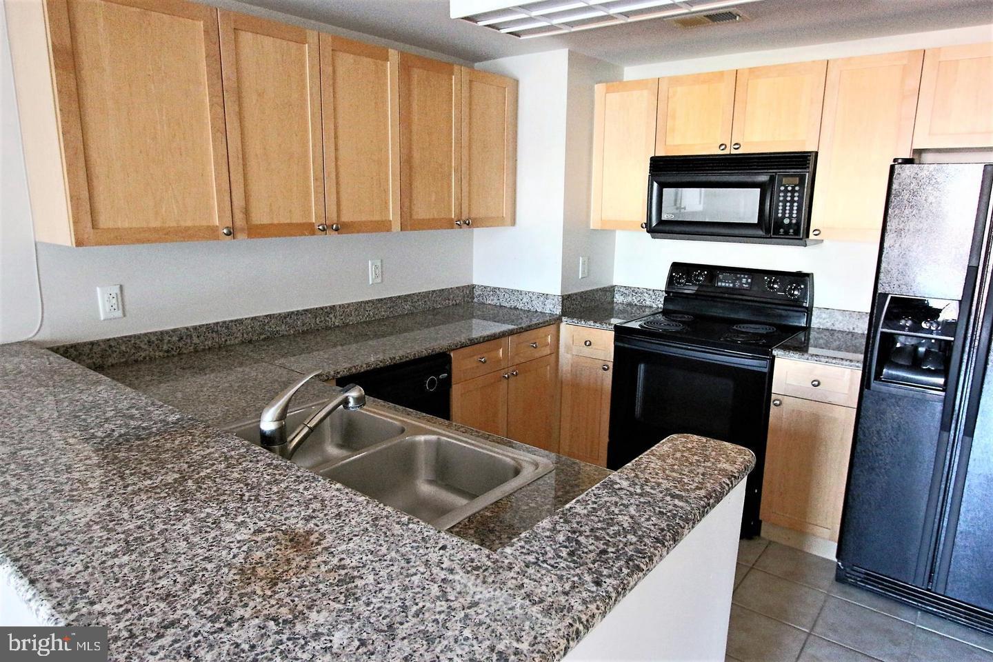 777 7th Street Northwest, Unit 634 Washington, DC 20001 - Photo 5 of 28