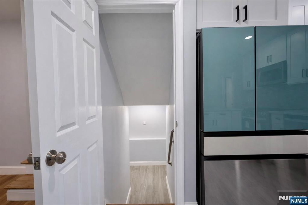 86 Howland Avenue Teaneck, NJ 07666 - Photo 35 of 50