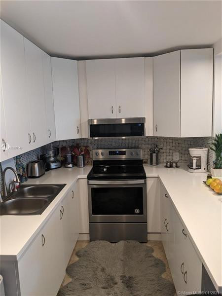 265 Preston F, Unit 265 Boca Raton, FL 33434 - Photo 8 of 21 Photo 8