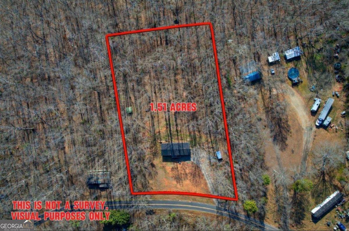 218 Sol Drive Commerce, GA 30529 - Photo 2 of 48 a view of entryway with a street