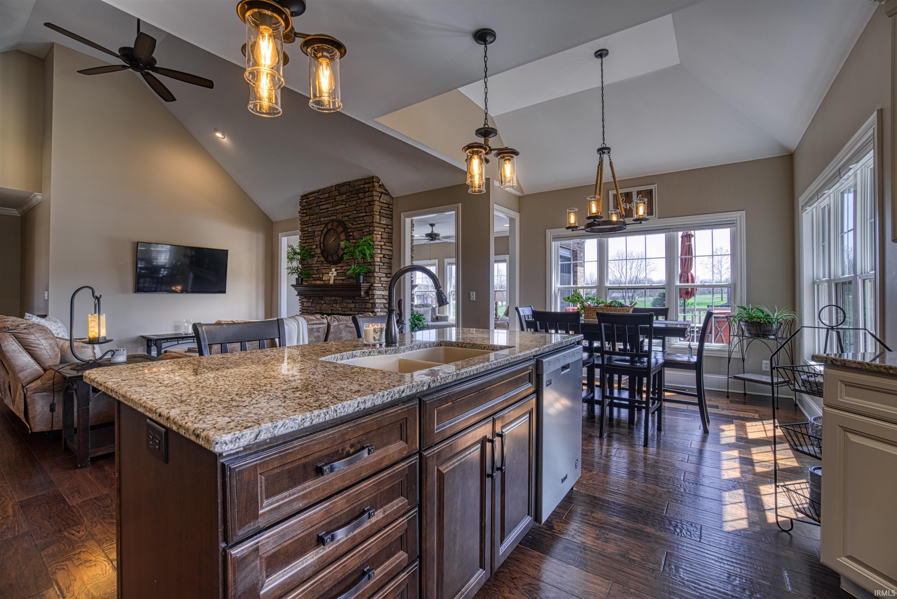 5929 Millersburg Road Boonville, IN 47601 - Photo 13 of 36