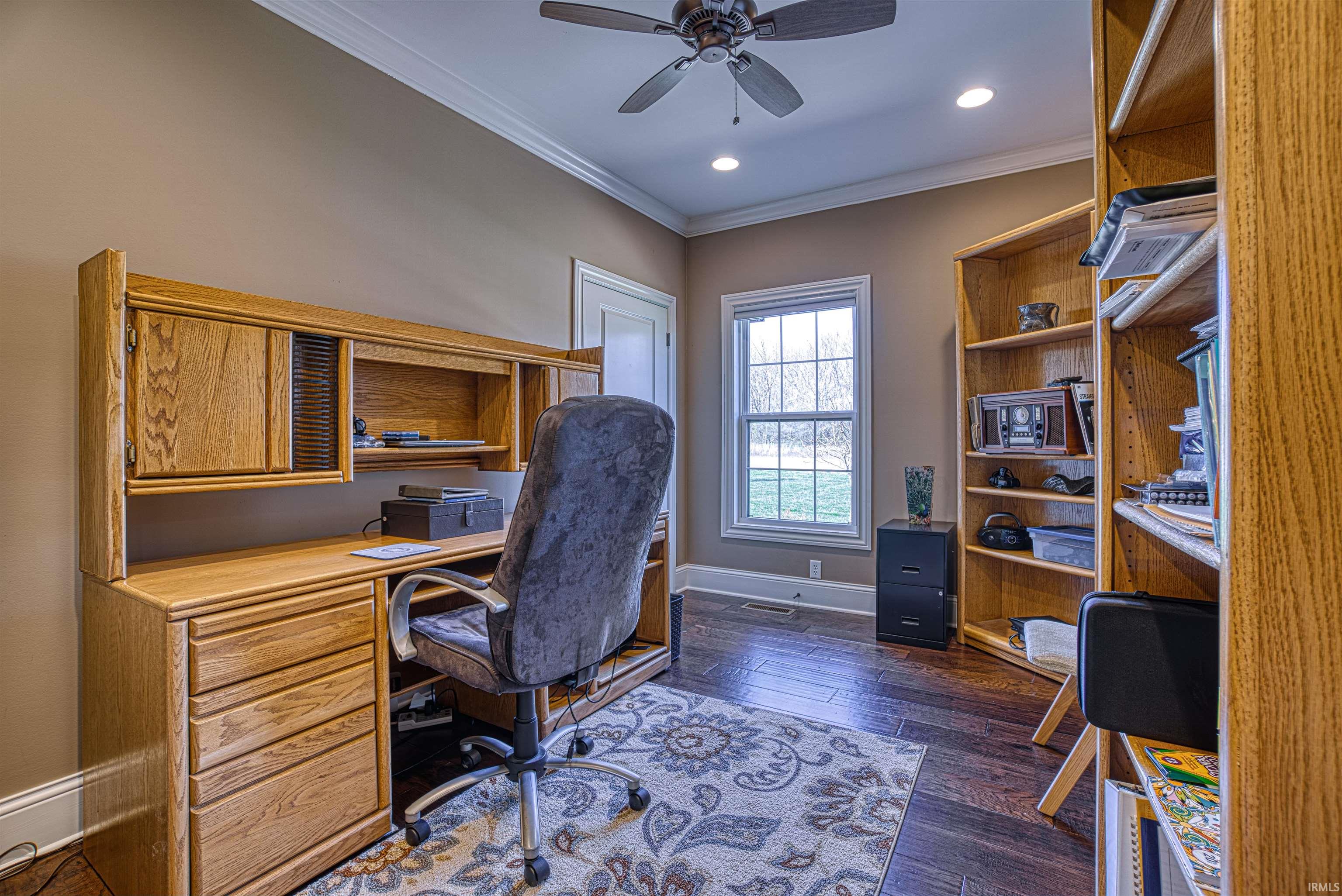 5929 Millersburg Road Boonville, IN 47601 - Photo 5 of 36