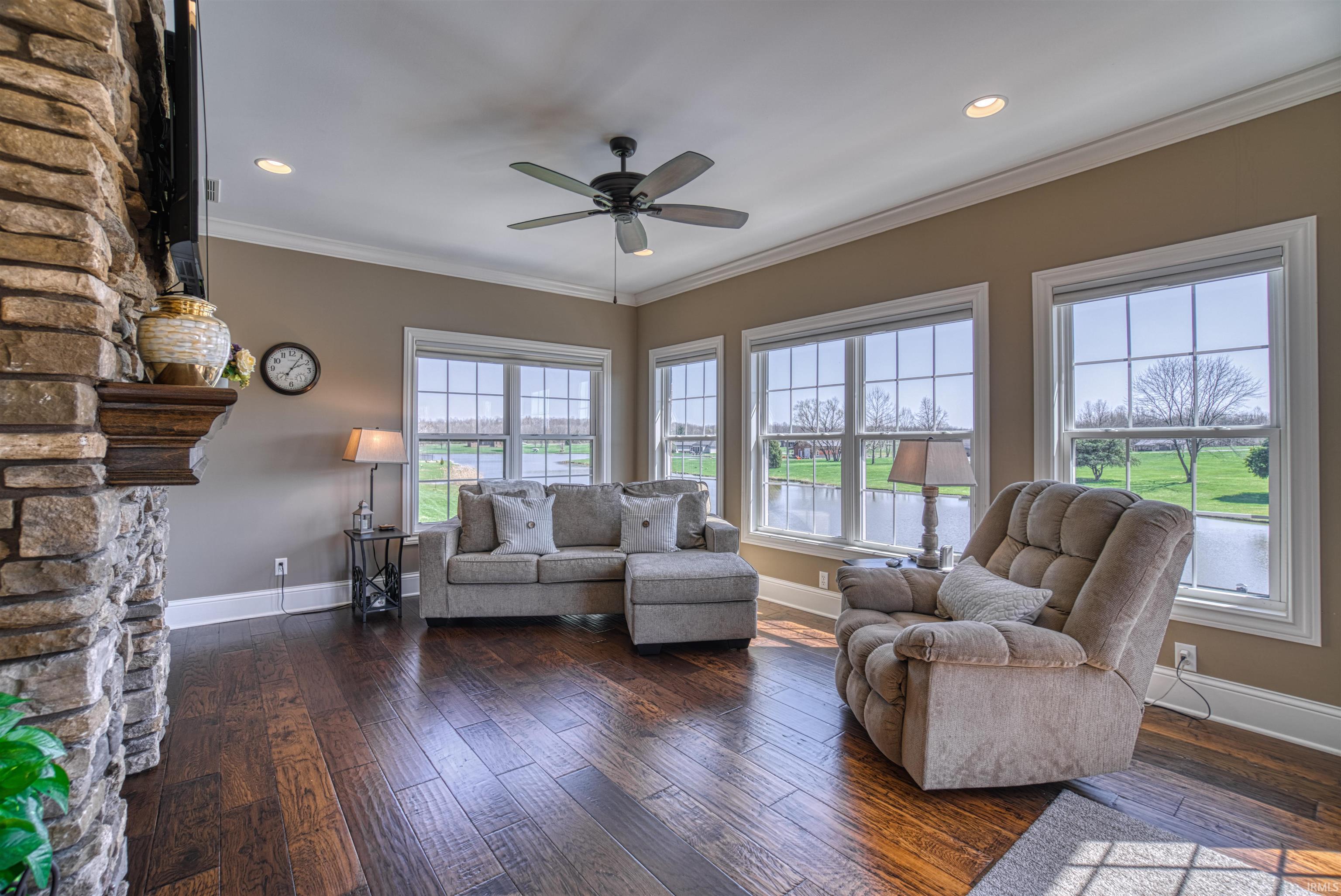 5929 Millersburg Road Boonville, IN 47601 - Photo 9 of 36