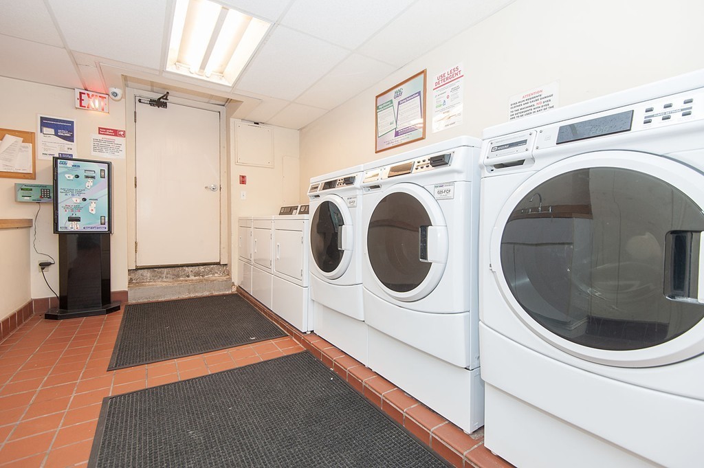 40 St Botolph Street, Unit 35 Boston, MA 02116 - Photo 11 of 14