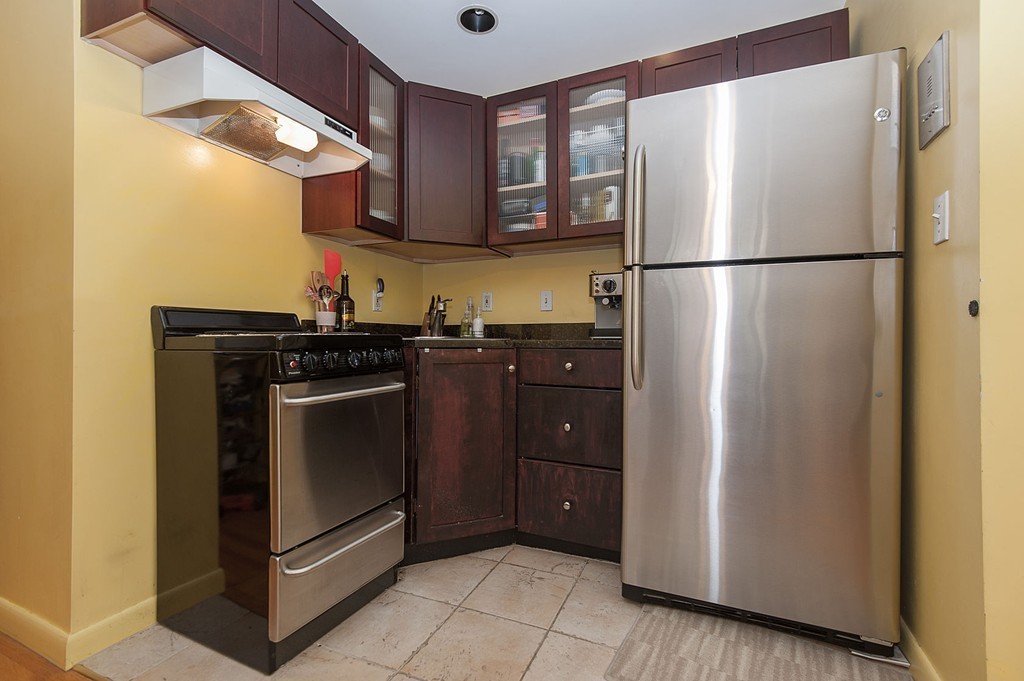 40 St Botolph Street, Unit 35 Boston, MA 02116 - Photo 4 of 14