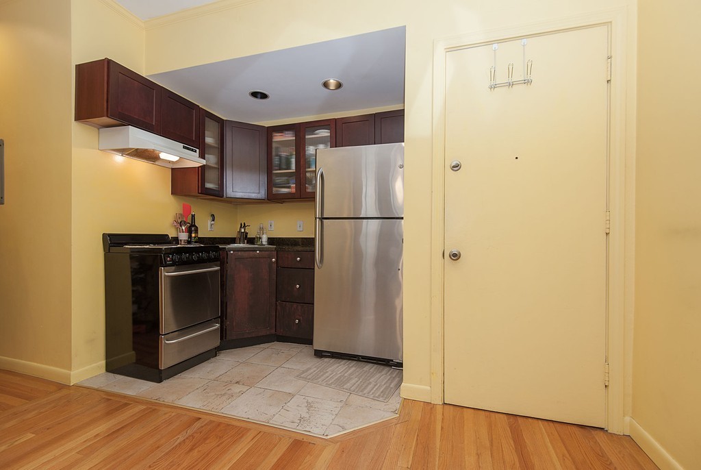 40 St Botolph Street, Unit 35 Boston, MA 02116 - Photo 5 of 14