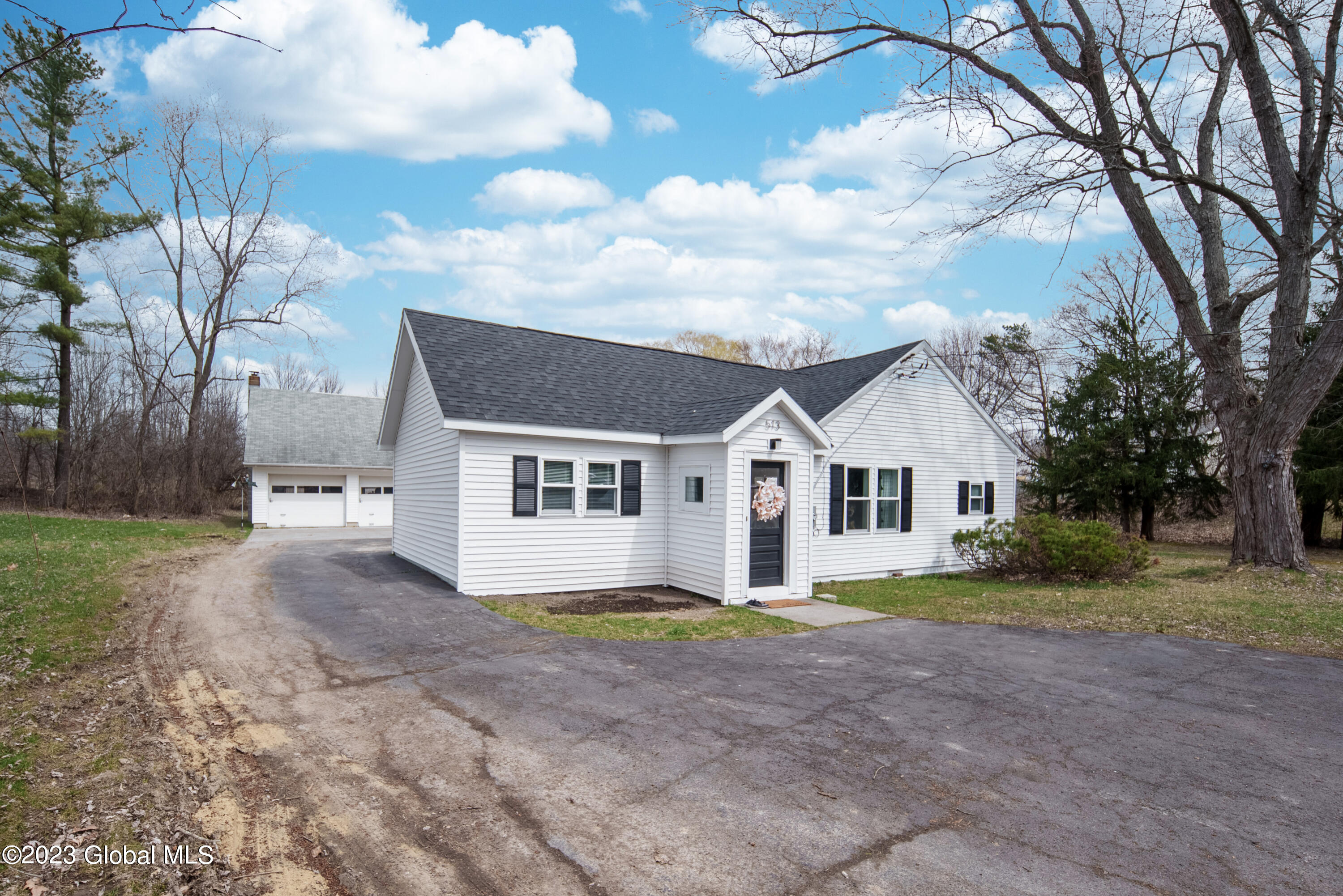 513 Boght Road Colonie, NY 12047 - Photo 32 of 35 032