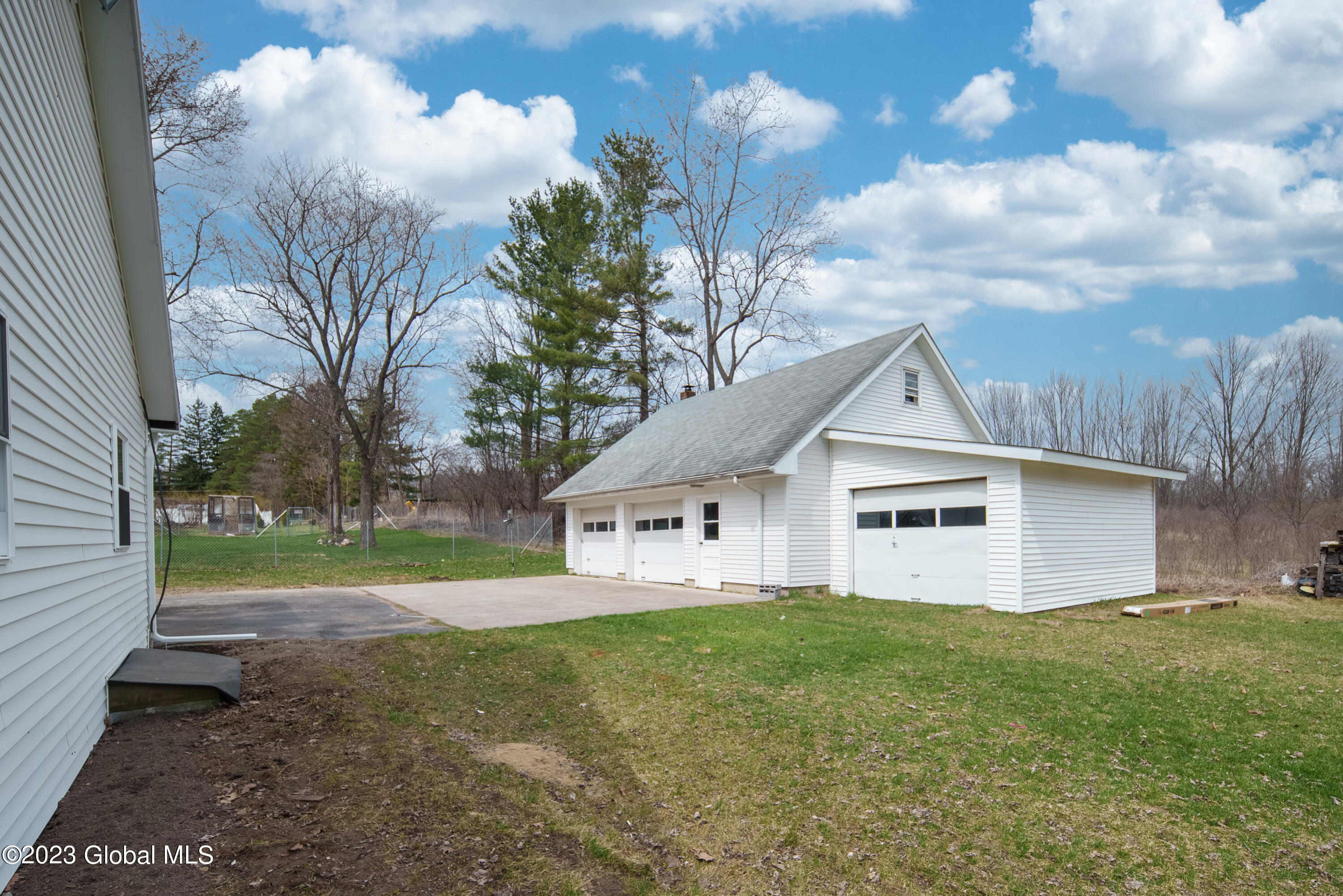 513 Boght Road Colonie, NY 12047 - Photo 33 of 35 033