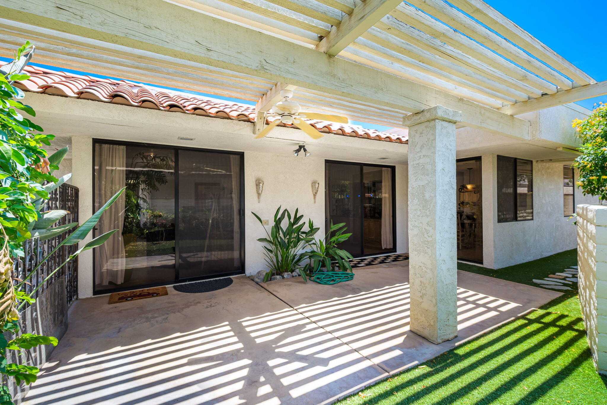 4 Reed Court Rancho Mirage, CA 92270 - Photo 41 of 42 a view of a entryway front of house