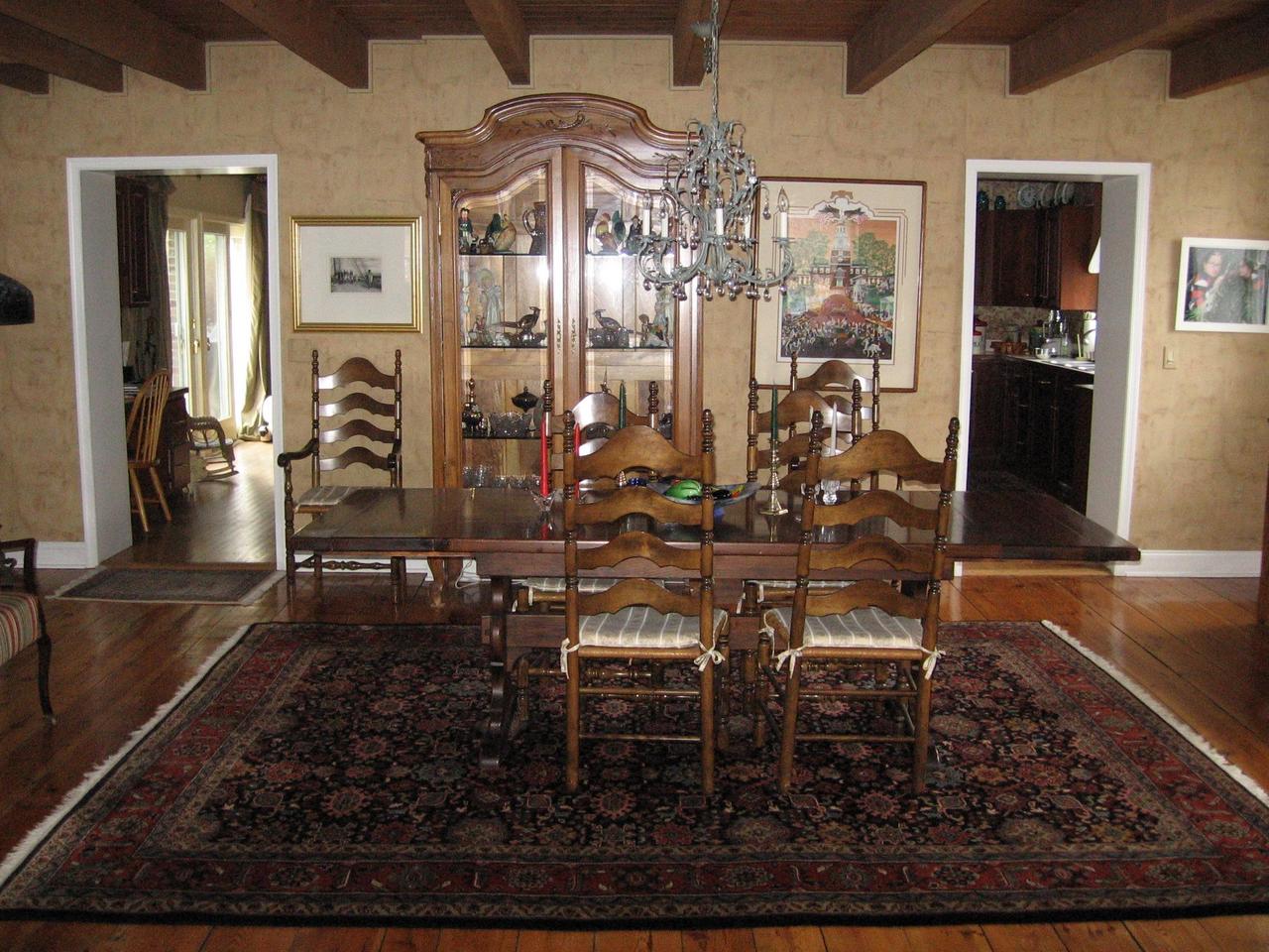 4401 A Fetherman Road Stroudsburg, PA 18360 - Photo 3 of 8 Dining Area
