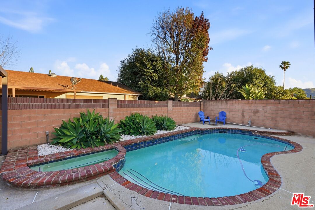 1954 Claudia Avenue Simi Valley, CA 93065 - Photo 26 of 32