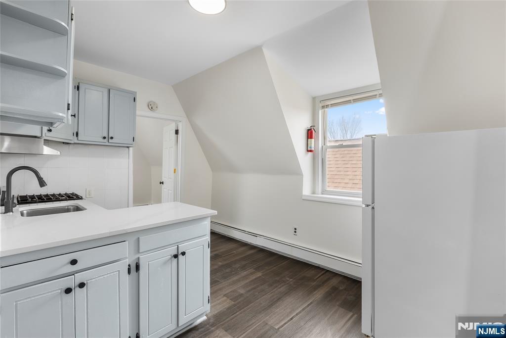 676 Chestnut Street, Unit 3 Kearny, NJ 07032 - Photo 13 of 22