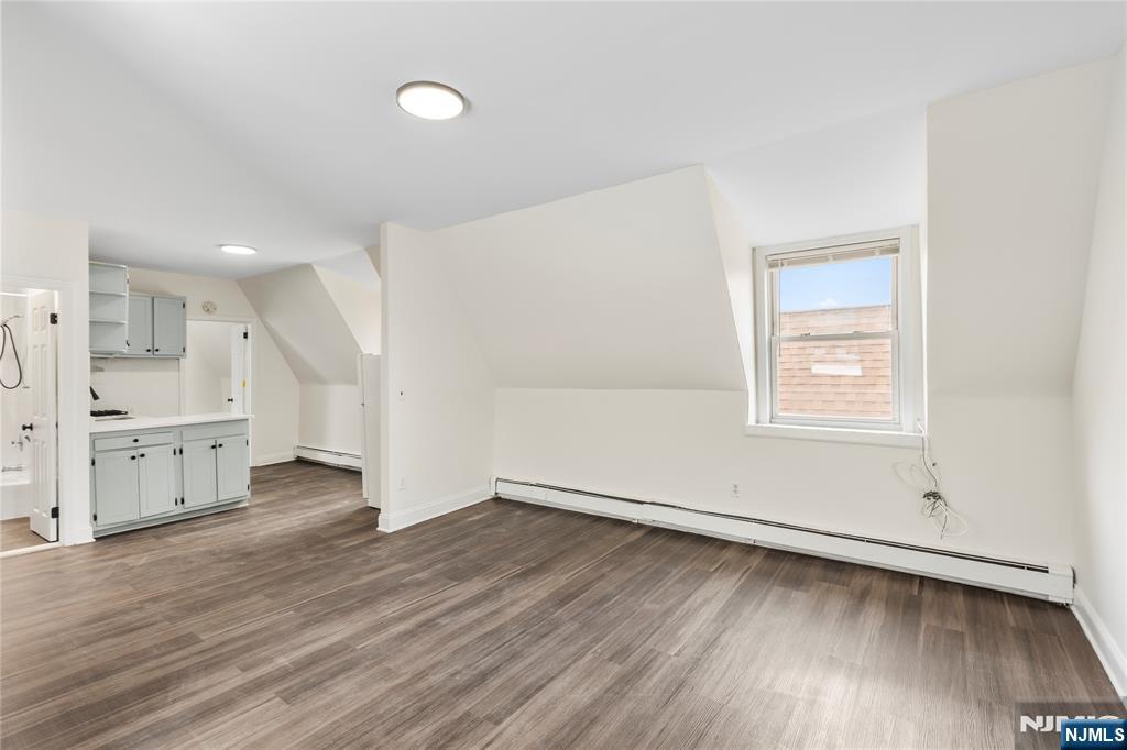 676 Chestnut Street, Unit 3 Kearny, NJ 07032 - Photo 10 of 22