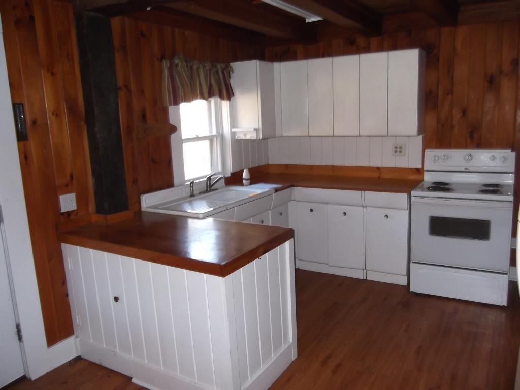 822 Pond Hill Road Lunenburg, VT 05906 - Photo 5 of 13