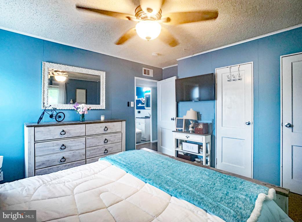 309 Devon Road Fairless Hills, PA 19030 - Photo 14 of 26 Gallery Image 14