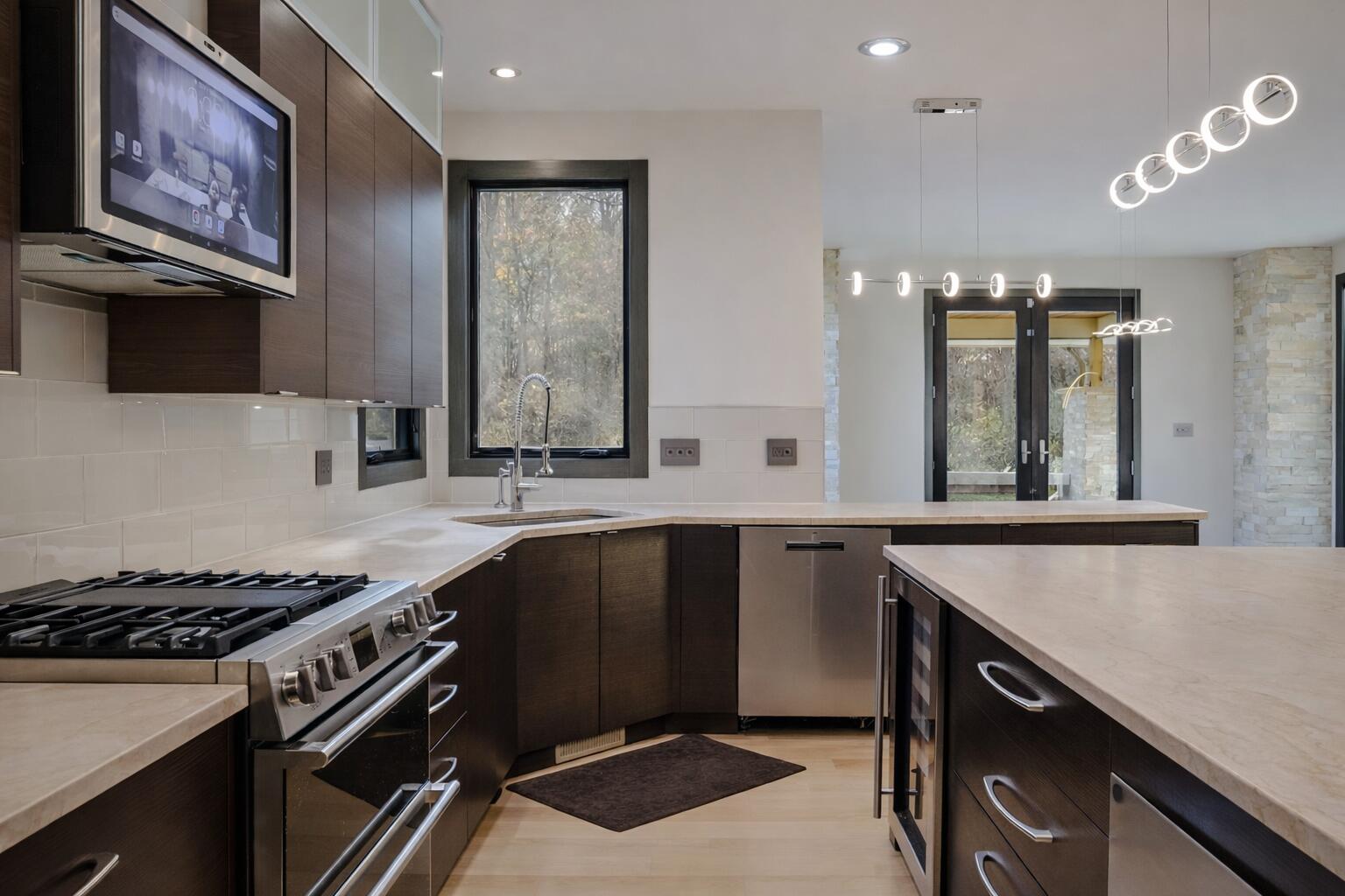 885 North 100 West Valparaiso, IN 46385 - Photo 18 of 65 1536x1024