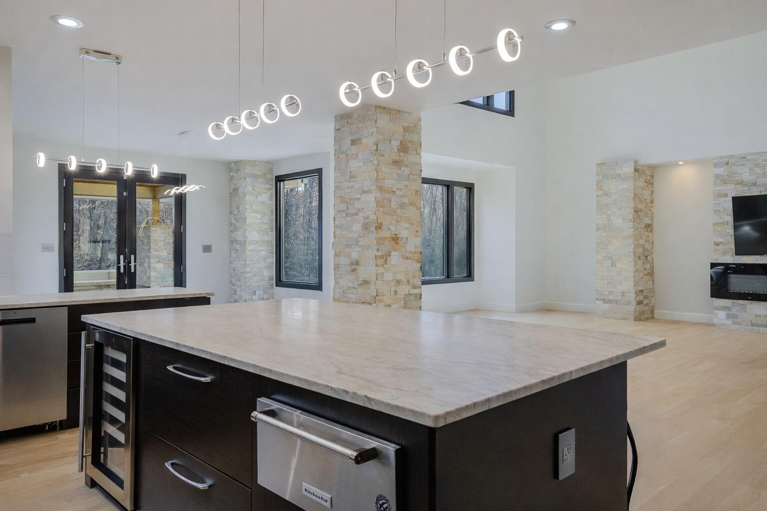 885 North 100 West Valparaiso, IN 46385 - Photo 19 of 65 1536x1024